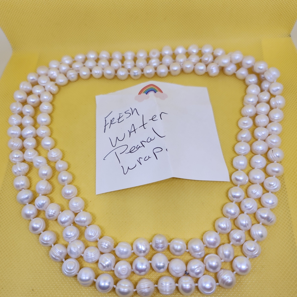Elegant Freshwater Pearl Necklace
